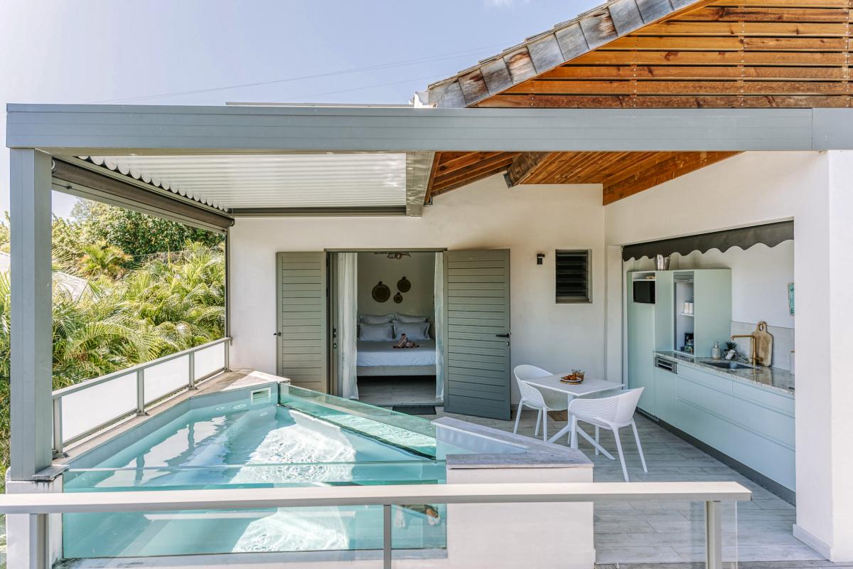 16.Habitation I'SEO_A louer avec piscine privée à Ste Anne Guadeloupe_Studio Etage